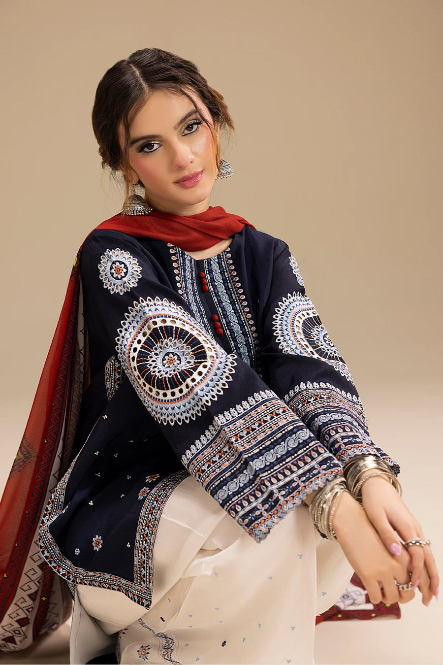 Ittehad Winter Dhanak  3PC`25 LF#DP-2099